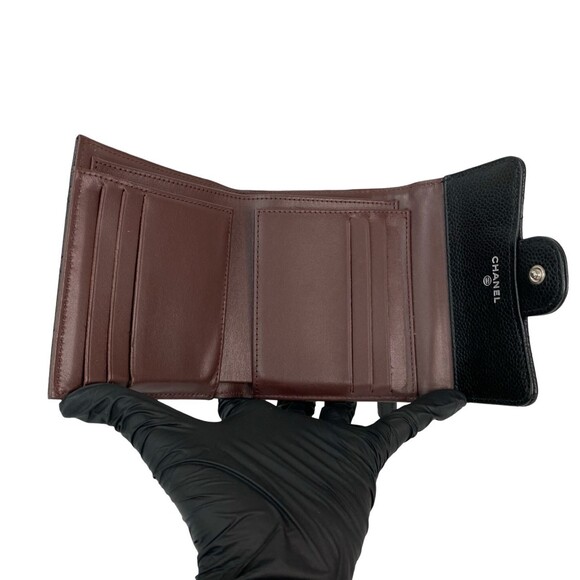 CHANEL Authentic Black Caviar Leather Logo Wallet - Picture 7 of 10